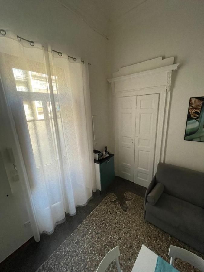 Centralissimo Appartamento Su Due Livelli 1 トリノ エクステリア 写真